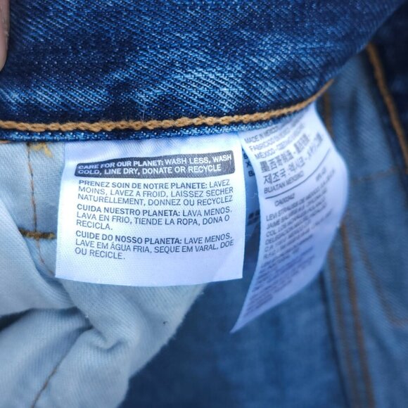 Levi's 501 Denim Jeans Mens 32 x 34 Button Fly - Picture 6 of 10